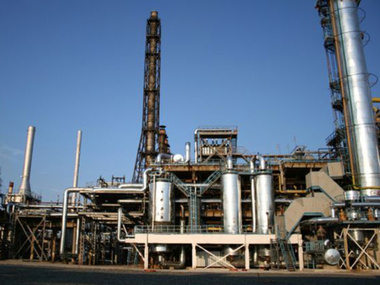 Лисичанский нефтеперерабатывающий завод может лишиться своего российского владельца