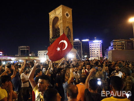 Anadolu: Жертвами попытки военного переворота в Турции стали 42 человека