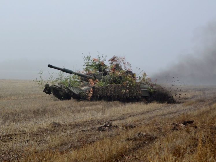 В результате обстрелов на Донбассе ранен украинский военный &ndash; штаб ООС