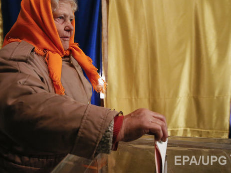 По данным Центризбиркома, явка на довыборах в Верховную Раду в Украине пока не превысила 25%
