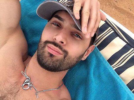 Козловский показал свои презервативы