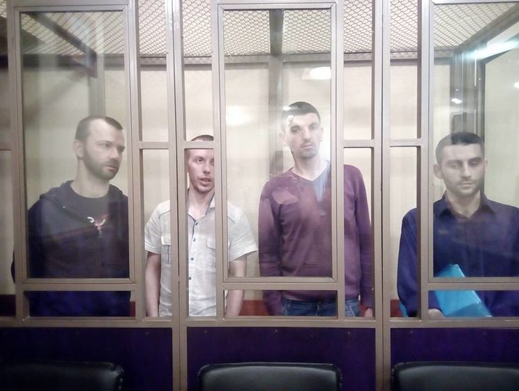 Российский правозащитный центр "Мемориал" признал политзаключенными четырех крымчан, арестованных по делу "Хизб ут-Тахрир"