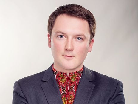 Полиция: В Ровно неизвестные подожгли машину депутата горсовета и экс-журналиста 