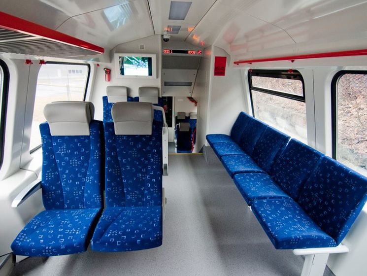 "Укрзалізниця" планирует осенью вернуть двухэтажный поезд Skoda на маршрут