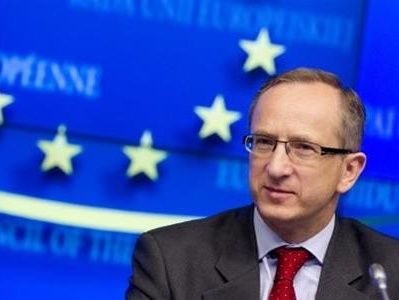 Посол ЕС: Призываю органы власти быстро наказать виновных в гибели Шеремета