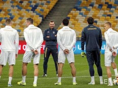 ﻿Шевченко викликав у збірну ще двох гравців