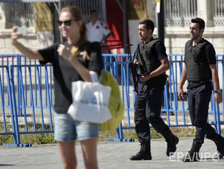 Власти Турции: Режим чрезвычайного положения не повлияет на международный туризм