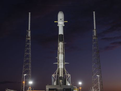 ﻿SpaceX запустила ракету Falcon 9 із 60 супутниками для глобального інтернету