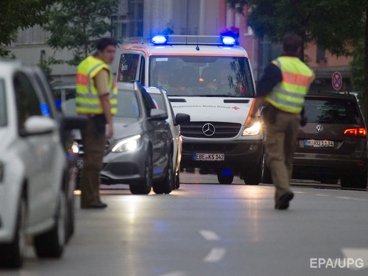 Полиция Мюнхена: Один из нападавших мог покончить с собой