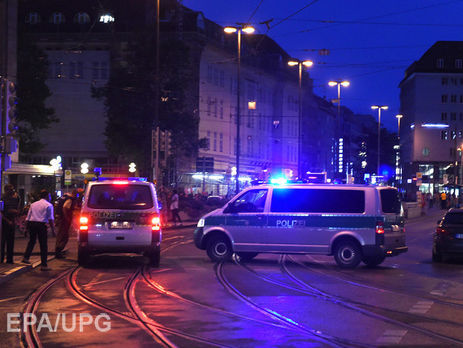 Полиция: Число погибших в результате нападения в Мюнхене составило девять человек