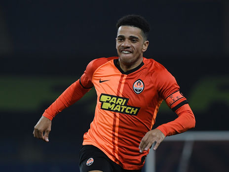 FIFPro попросила УАФ отменить красную карточку Тайсону