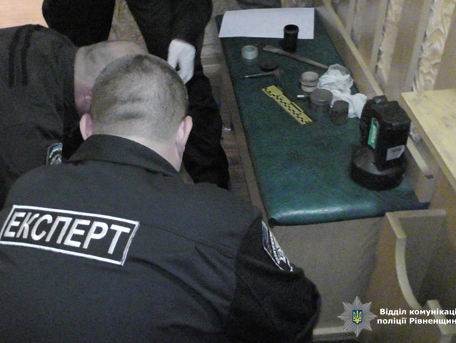 Полиция: В Ровно зарезали частного доктора