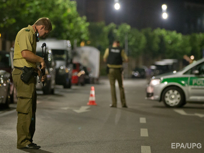 Полиция: В результате взрыва в ресторане немецкого Ансбаха погиб его виновник