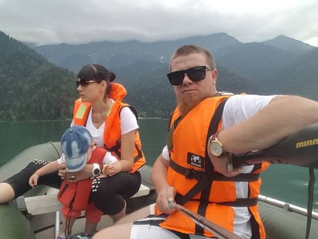 Жена боевика Моторолы об отпуске в Абхазии: Везде срач и разруха. Не всех обитателей страны можно назвать людьми