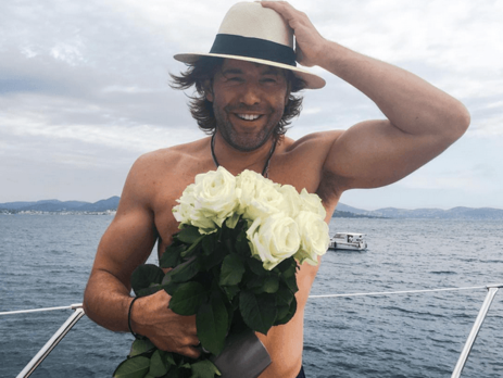 Малахов показал, как принимает душ