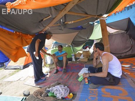 На границе Сербии и Венгрии мигранты начали голодовку