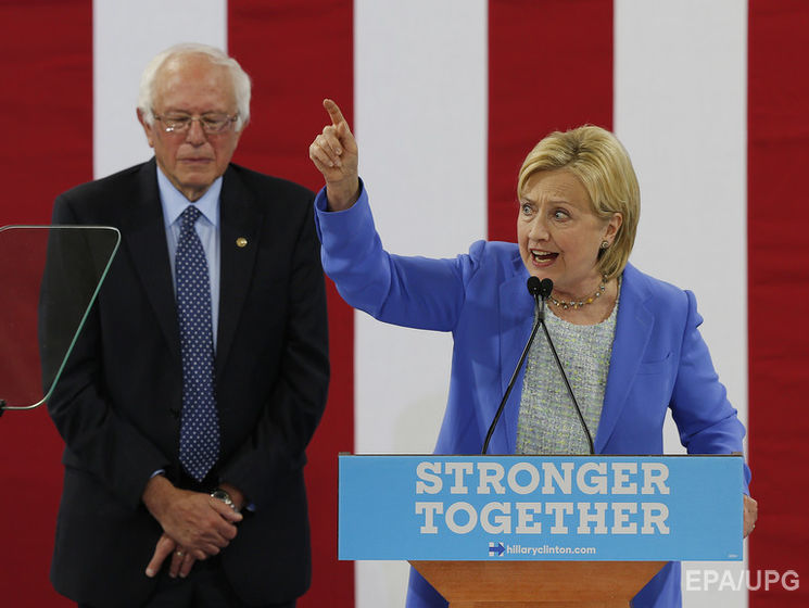 WikiLeaks: Члены Демократической партии США высмеивали своего кандидата в президенты сенатора Сандерса и помогали Клинтон