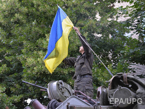 Волонтер: Наши военные в Зайцево два раза в день включают гимн Украины, боевики в ответ стреляют