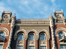 ﻿Бахматюка підозрюють у привласненні 1,2 млрд грн, він уважає себе жертвою Ситника і Рябошапки. Головне про справу 