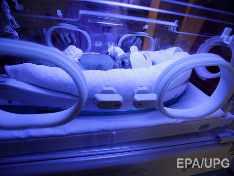 В австралийской больнице новорожденным по ошибке дали 