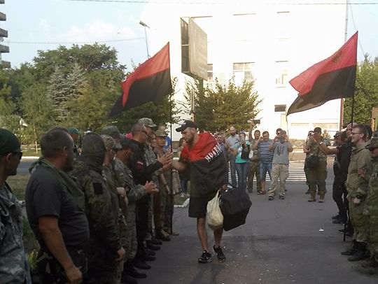 Парасюк: Бойца "Правого сектора" Людоеда отпустили на поруки