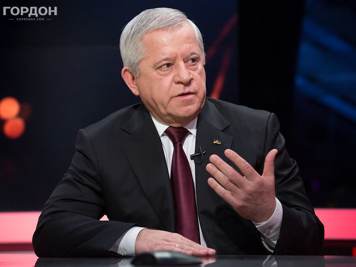 ﻿Експрем'єр Кінах назвав випуск облігацій внутрішньої держпозики загрозою фінансовій ситуації в Україні