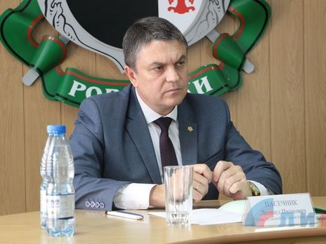 Суд разрешил заочное расследование в отношении главаря 