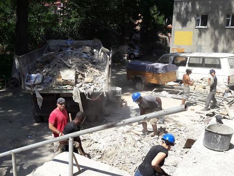 В Одессе американские морпехи ремонтируют госпиталь для инвалидов войны