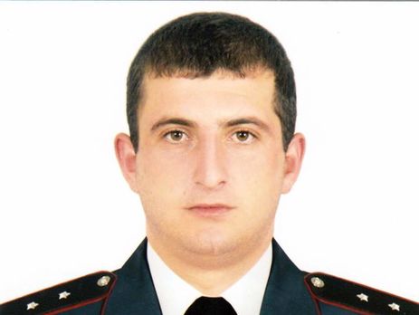Полиция Армении: В результате снайперского огня с территории захваченного здания полиции в Ереване погиб полицейский