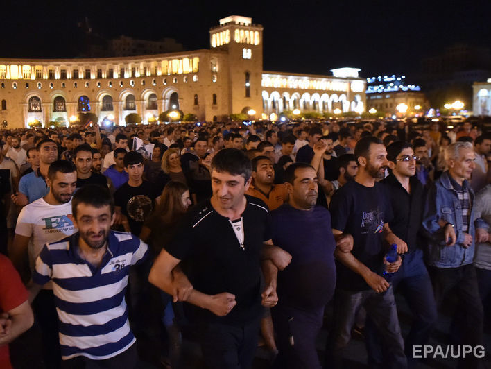 Демонстранты разблокировали центр Еревана