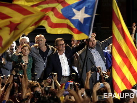 В Испании конституционный суд остановил действие резолюции об отделении Каталонии
