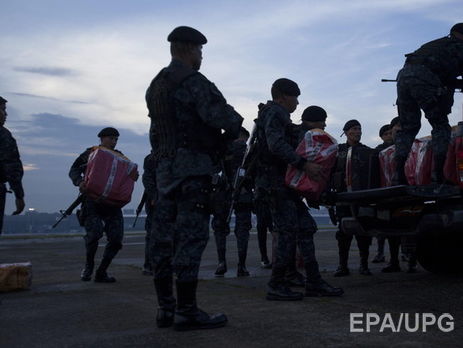 В Колумбии за пять дней уничтожили более 100 лабораторий по производству кокаина