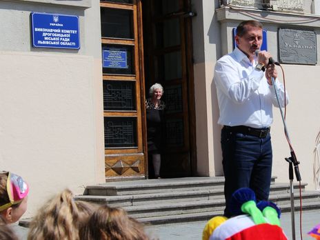 Прокуратура Львовской области сообщила о подозрении мэру Дрогобыча в избиении человека
