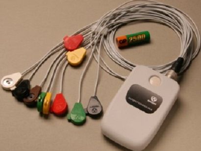 В Екатеринбурге девушку с кардиоаппаратом приняли за террористку – СМИ