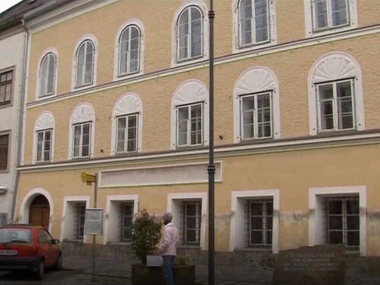 Дом, в котором родился Гитлер, переоборудуют в полицейский участок