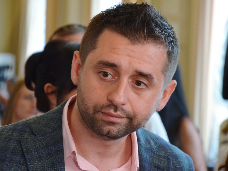 Арахамия: Если судимость за изнасилование не фейк, то на Иванисова окажут психологическое давление, чтобы он сложил мандат