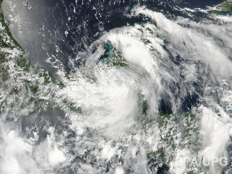 В Мексике жертвами шторма 