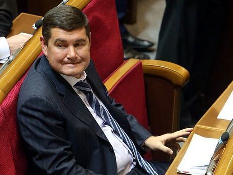 Киевский суд арестовал счета Онищенко в банках Латвии