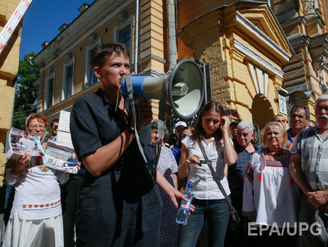 Савченко: Предложила, чтобы первая леди и Оксана Марченко были привлечены к переговорам по пленным