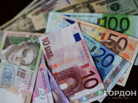 Курс гривны к евро укрепился до 27,52 грн/€