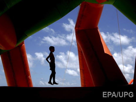 Прокуратура подозревает харьковского полицейского в 