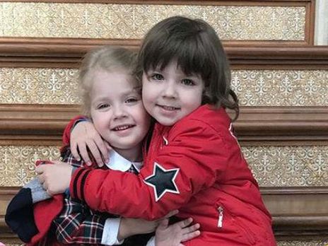 Лиза и Гарри Галкины поплавали под водой