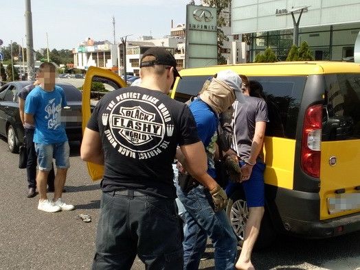 В Киеве задержали инструктора Нацгвардии за продажу наркотиков