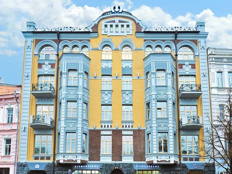 Прокуратура: Двум бывшим чиновникам 