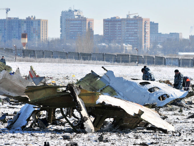 Командир потерпевшего крушение Boeing в Ростове намеренно направил самолет в пике &ndash; СМИ