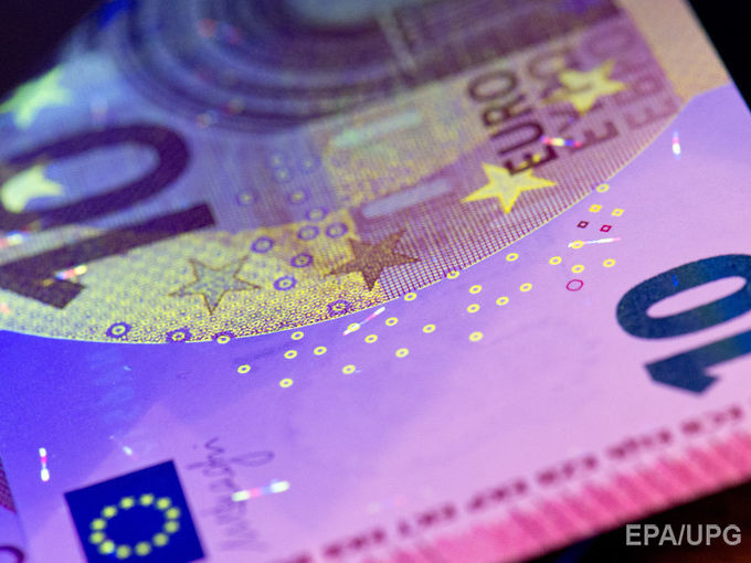 Курс гривны к евро обвалился до 27,75 грн/€