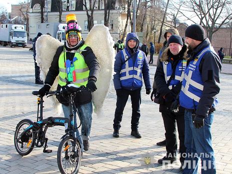 В Киеве полиция задержала шесть противников акции в память о трансгендерных людях