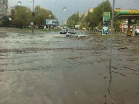 В Днепре и Кривом Роге 10 августа ливни затопили улицы