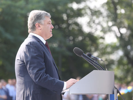Порошенко: Электронное декларирование стартует с 15 августа, о переносе слышать не хочу