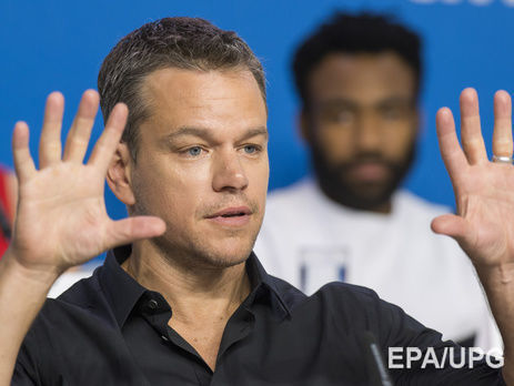 Дочерей Деймона не приняли в школу – СМИ